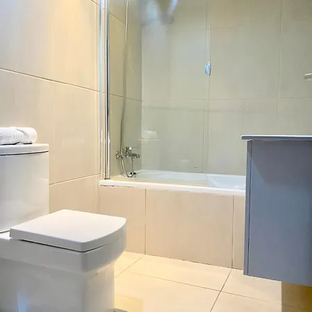 Misericordia Garden Homes Апартаменты *