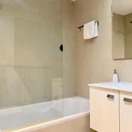 Апартаменты Misericordia Garden Homes Вила-ду-Конди