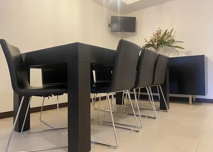 Misericordia Garden Homes דירה *